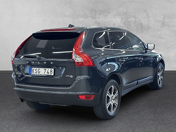Volvo XC60 5 of 5