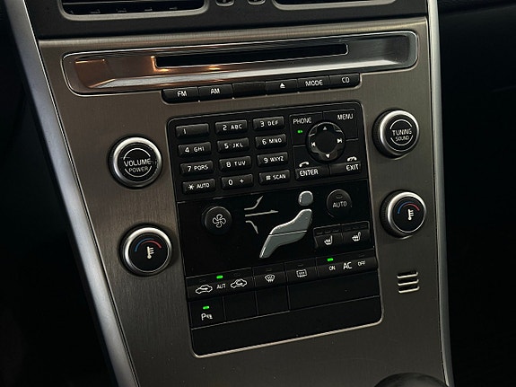 Volvo XC60 24 of 26