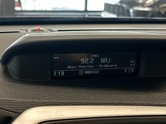 Volvo XC60 25 of 26