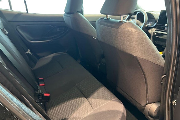 Toyota Yaris Cross 9 of 21