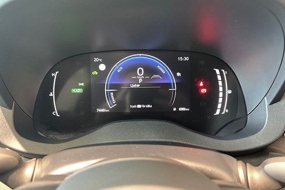 Toyota Yaris Cross 16 of 21