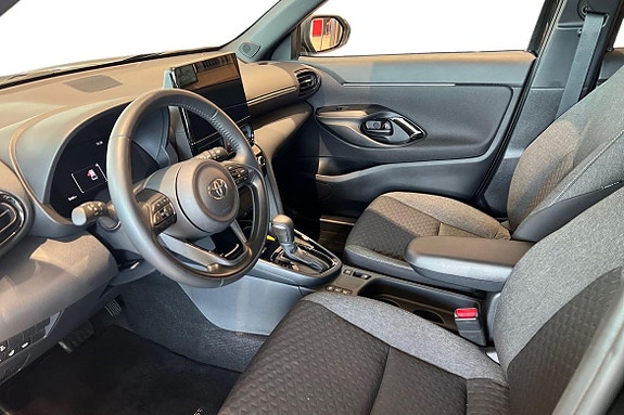 Toyota Yaris Cross 14 of 21
