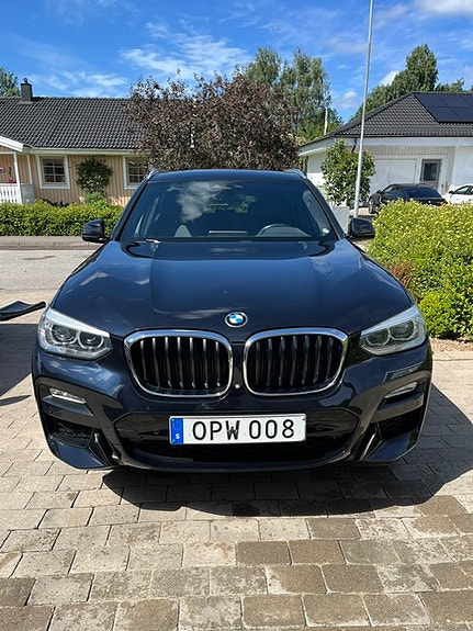 BMW X3 2 of 5