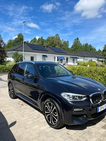 BMW X3 3 of 5