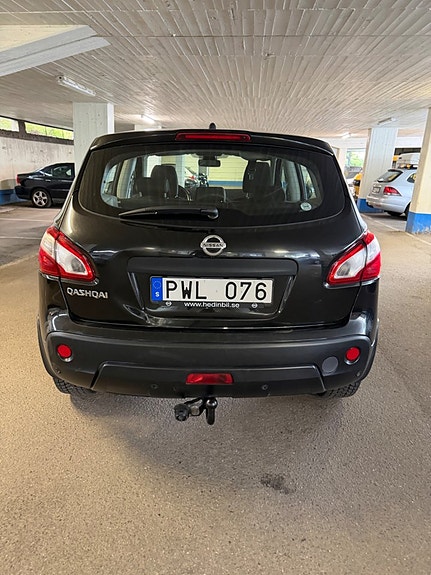 Nissan Qashqai 4 of 5