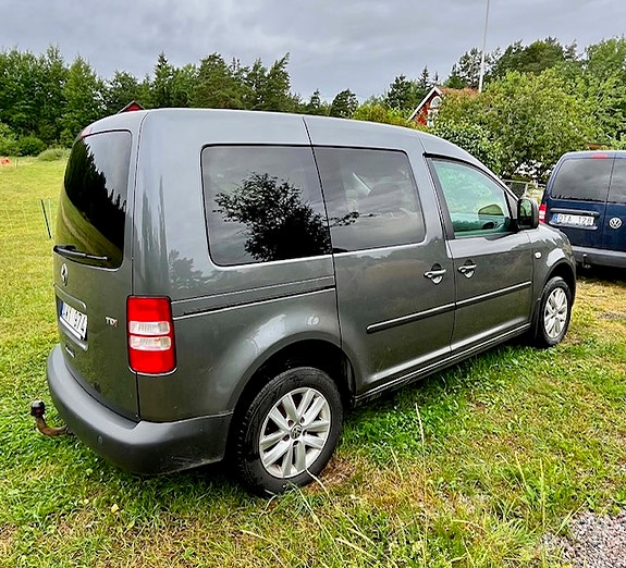 Volkswagen Caddy 2 of 5