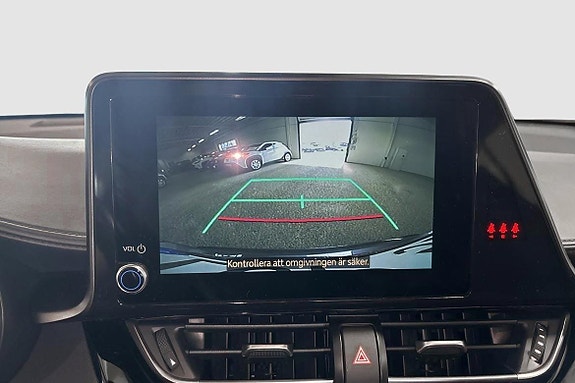 Toyota C-HR 11 of 11