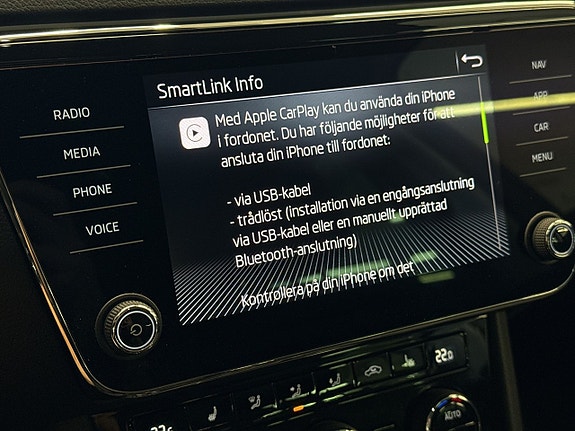 Skoda Superb 18 of 27