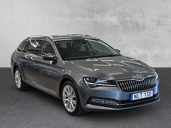 Skoda Superb 7 of 27
