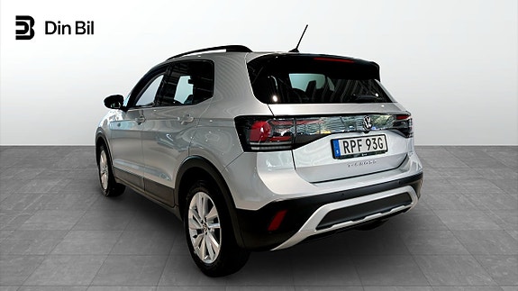 Volkswagen T-Cross 3 of 5
