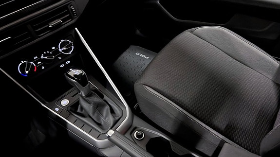 Volkswagen Polo 15 of 19