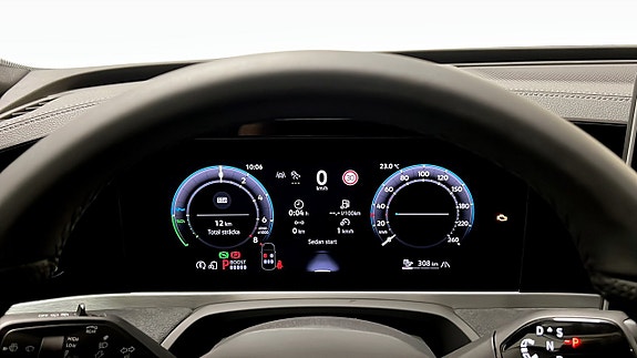 Volkswagen Passat 13 of 24