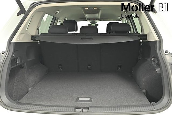 Volkswagen Tiguan Allspace 10 of 13