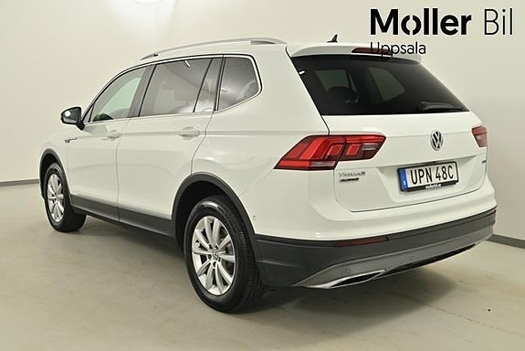 Volkswagen Tiguan Allspace 8 of 13