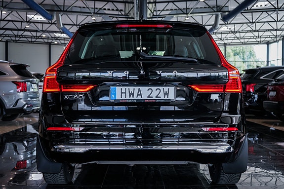 Volvo XC60 6 of 27