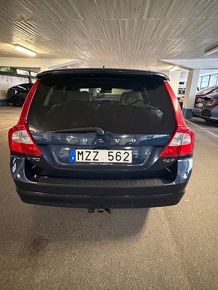 Volvo V70 7 of 25