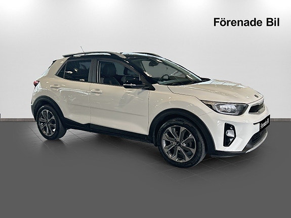 Kia Stonic 3 of 5