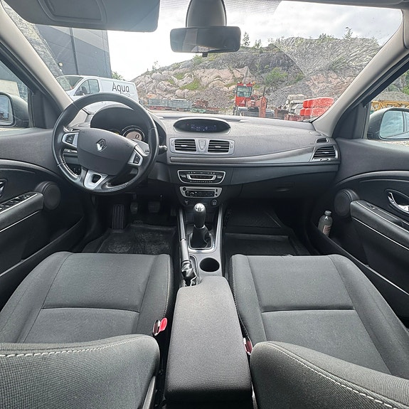 Renault Megane III 5 of 5