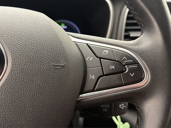 Renault Megane E-Tech 16 of 30