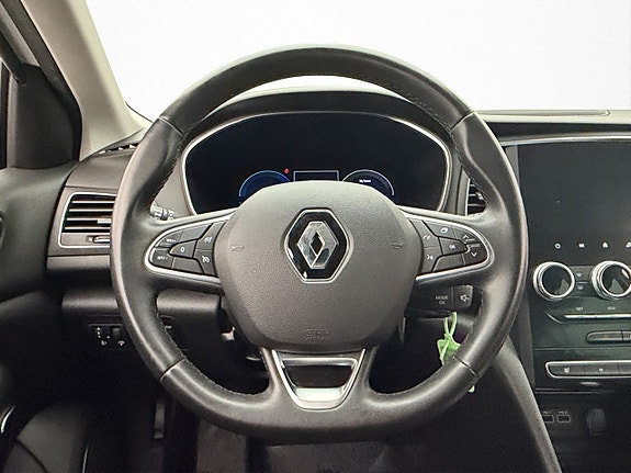 Renault Megane E-Tech 12 of 30
