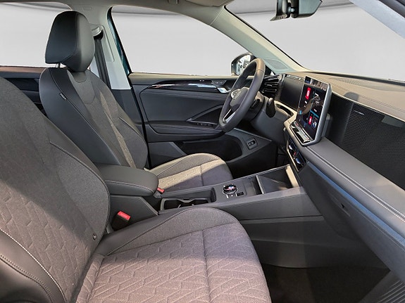 Volkswagen Tiguan 14 of 19
