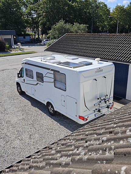 Hymer T 698 CL 60 Edition, Hydraliska stödben 18 of 18