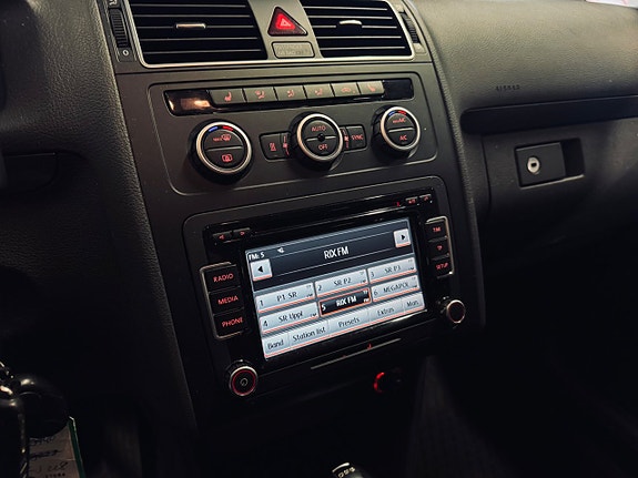 Volkswagen Touran 13 of 23