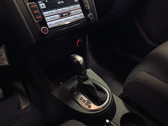 Volkswagen Touran 12 of 23