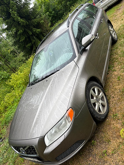 Volvo V70 4 of 4