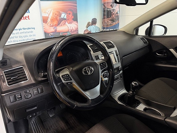 Toyota Avensis 19 of 30