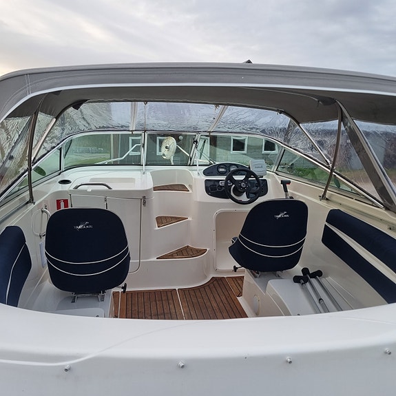 Yamarine 6420 DC 3 of 13