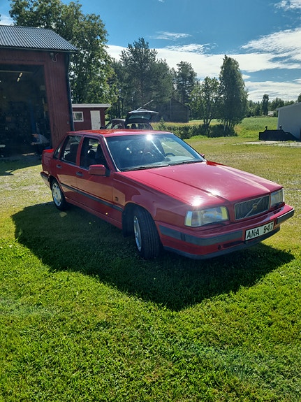 Volvo 850 3 of 5