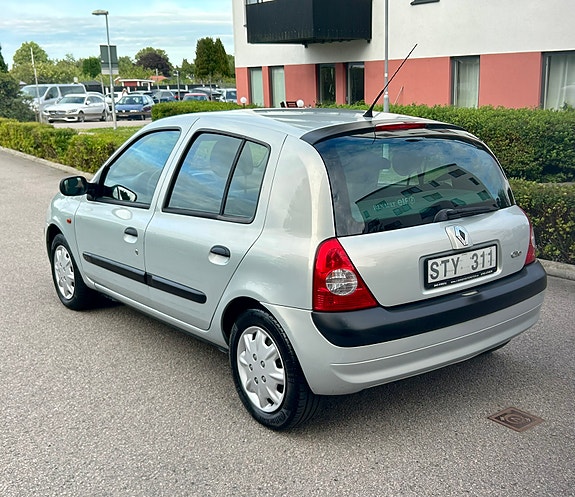 Renault Clio 4 of 5