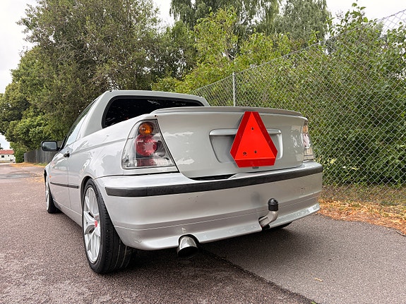 BMW 316Ti 2 of 6