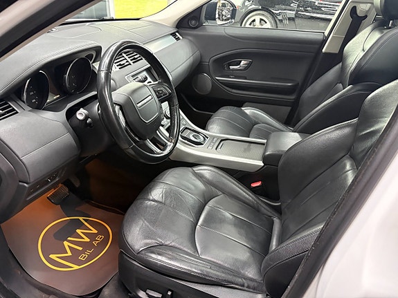 Land Rover Range Rover Evoque 5 of 5