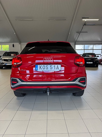 Audi Q2 5 of 27