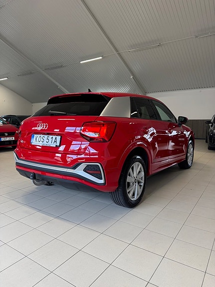 Audi Q2 3 of 27