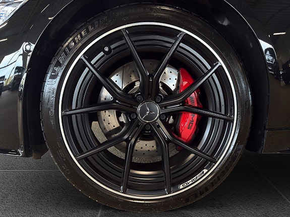 Mercedes-Benz AMG GT 43 23 of 23
