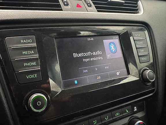 Skoda Octavia 12 of 25