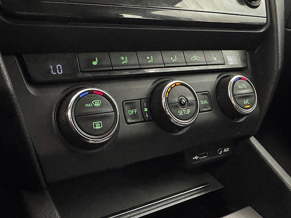 Skoda Octavia 15 of 25