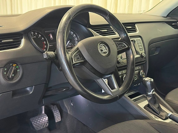Skoda Octavia 10 of 25