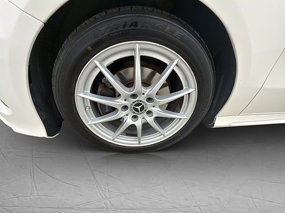 Mercedes-Benz A180 24 of 28