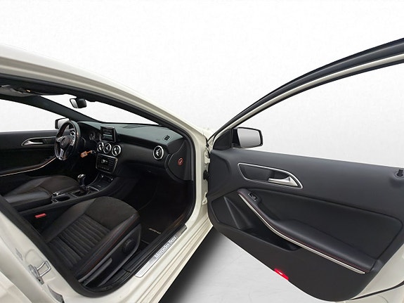 Mercedes-Benz A180 23 of 28