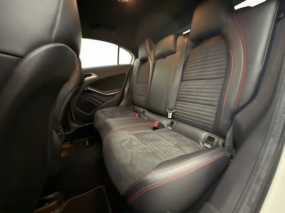 Mercedes-Benz A180 21 of 28