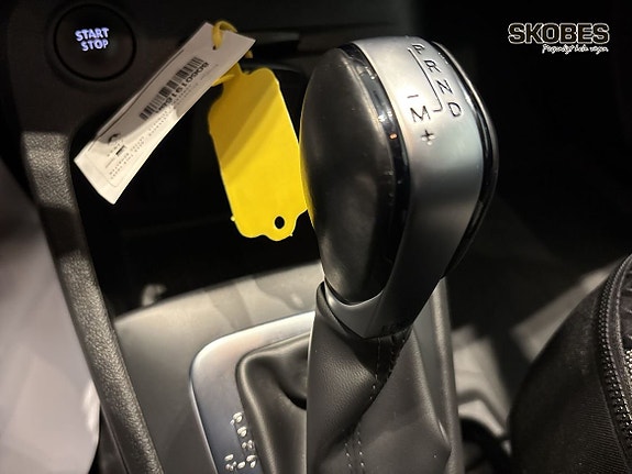 Renault Captur 16 of 23
