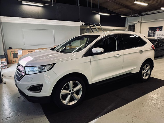 Ford Edge 6 of 23