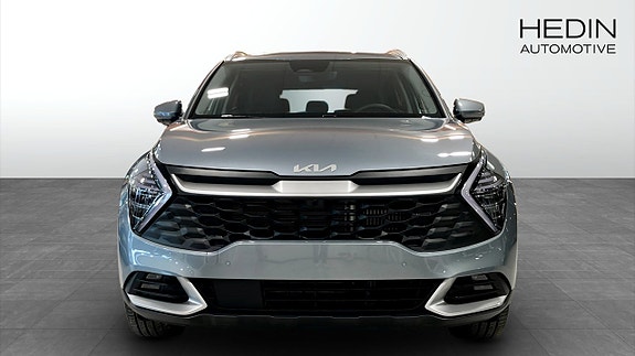 Kia Sportage 2 of 5