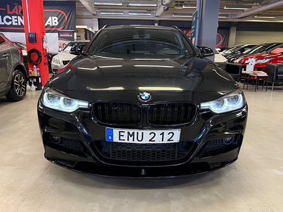 BMW 318d 4 of 30