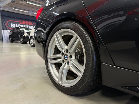 BMW 318d 7 of 30