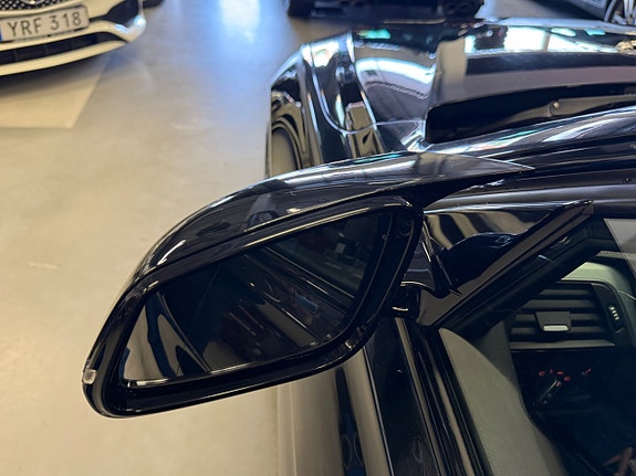 BMW 318d 18 of 30